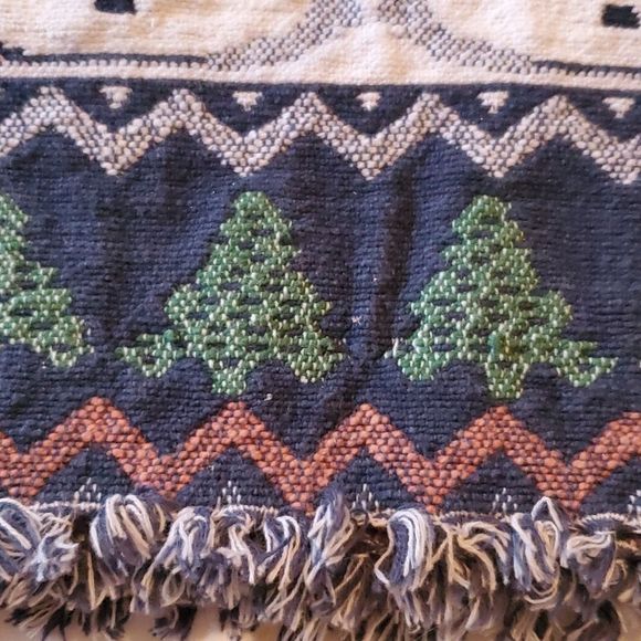 Holiday Place Matt's Set of 4 - Picture 3 of 4